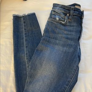 Joe’s Jeans - High rise distressed - size W 24